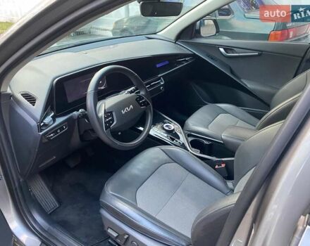 Серый Киа Niro, объемом двигателя 0 л и пробегом 170 тыс. км за 20500 $, фото 9 на Automoto.ua