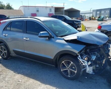 Серый Киа Niro, объемом двигателя 1.6 л и пробегом 21 тыс. км за 372 $, фото 2 на Automoto.ua