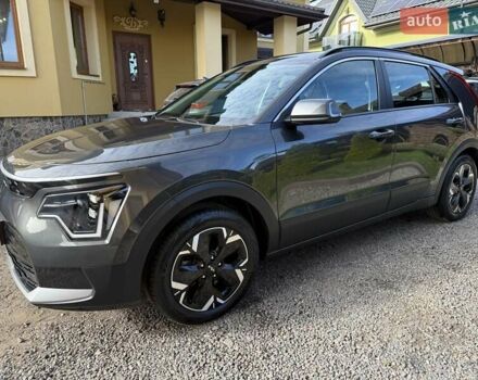 Сірий Кіа Niro, об'ємом двигуна 0 л та пробігом 42 тис. км за 25950 $, фото 4 на Automoto.ua