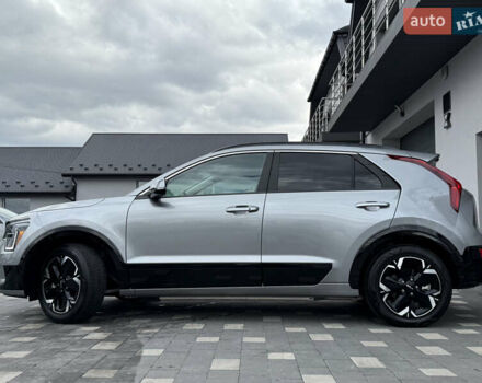 Сірий Кіа Niro, об'ємом двигуна 0 л та пробігом 35 тис. км за 23900 $, фото 19 на Automoto.ua