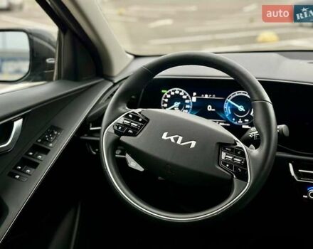 Серый Киа Niro, объемом двигателя 0 л и пробегом 8 тыс. км за 24900 $, фото 16 на Automoto.ua