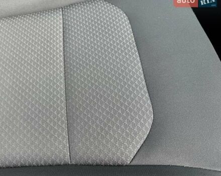 Сірий Кіа Niro, об'ємом двигуна 0 л та пробігом 42 тис. км за 25950 $, фото 163 на Automoto.ua