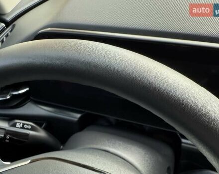 Сірий Кіа Niro, об'ємом двигуна 0 л та пробігом 42 тис. км за 25950 $, фото 116 на Automoto.ua