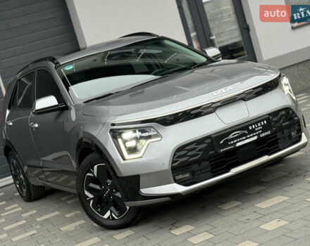 Серый Киа Niro, объемом двигателя 0 л и пробегом 54 тыс. км за 26700 $, фото 21 на Automoto.ua
