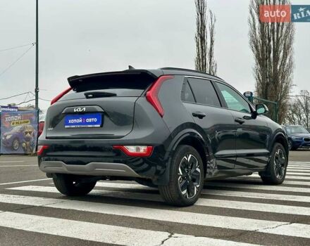 Серый Киа Niro, объемом двигателя 0 л и пробегом 8 тыс. км за 24900 $, фото 4 на Automoto.ua