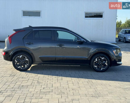 Киа Niro 2024 в Калуше на Automoto.ua Серый Киа Niro, объемом двигателя 0 л и пробегом 26 тыс. км за 23800 $, фото 1 на Automoto.ua
