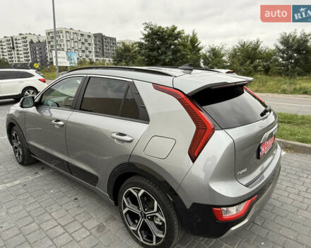 Сірий Кіа Niro, об'ємом двигуна 1.58 л та пробігом 52 тис. км за 23700 $, фото 6 на Automoto.ua