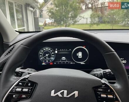 Сірий Кіа Niro, об'ємом двигуна 0 л та пробігом 19 тис. км за 22000 $, фото 2 на Automoto.ua