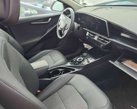 Сірий Кіа Niro, об'ємом двигуна 0 л та пробігом 59 тис. км за 10700 $, фото 5 на Automoto.ua