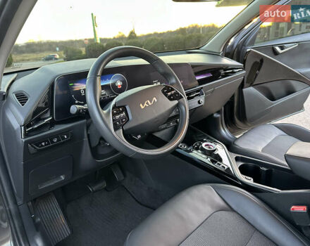 Серый Киа Niro, объемом двигателя 0 л и пробегом 80 тыс. км за 23750 $, фото 62 на Automoto.ua