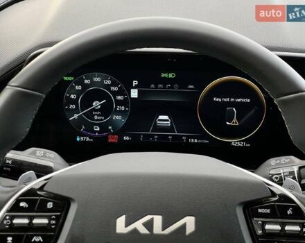 Серый Киа Niro, объемом двигателя 0 л и пробегом 40 тыс. км за 22900 $, фото 11 на Automoto.ua