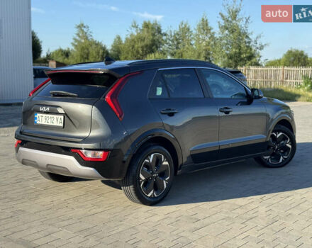 Киа Niro 2024 в Калуше на Automoto.ua Серый Киа Niro, объемом двигателя 0 л и пробегом 26 тыс. км за 23800 $, фото 2 на Automoto.ua