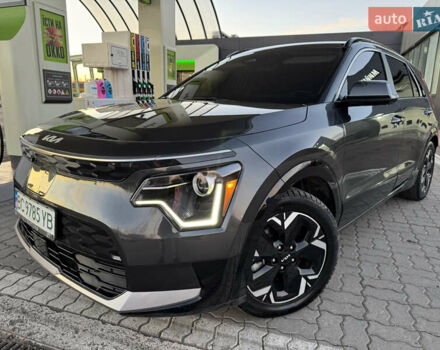Серый Киа Niro, объемом двигателя 0 л и пробегом 80 тыс. км за 23750 $, фото 31 на Automoto.ua