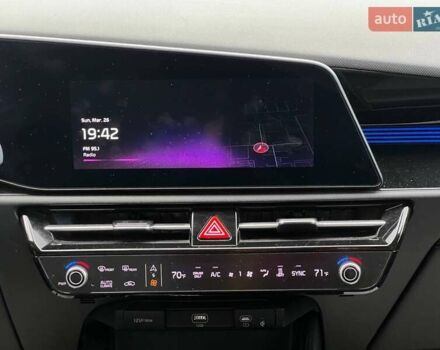 Серый Киа Niro, объемом двигателя 0 л и пробегом 40 тыс. км за 22900 $, фото 12 на Automoto.ua