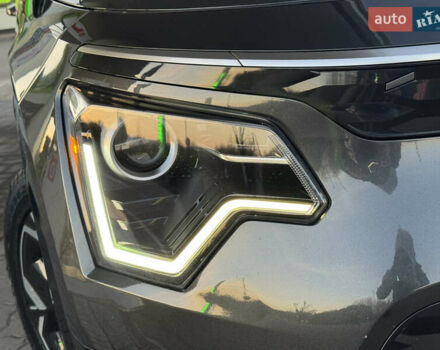 Серый Киа Niro, объемом двигателя 0 л и пробегом 80 тыс. км за 23750 $, фото 47 на Automoto.ua