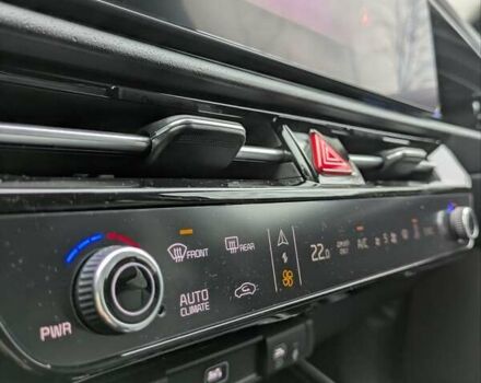 Серый Киа Niro, объемом двигателя 0 л и пробегом 29 тыс. км за 25900 $, фото 25 на Automoto.ua