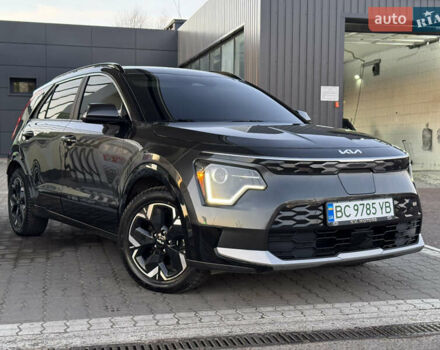 Серый Киа Niro, объемом двигателя 0 л и пробегом 80 тыс. км за 23750 $, фото 3 на Automoto.ua