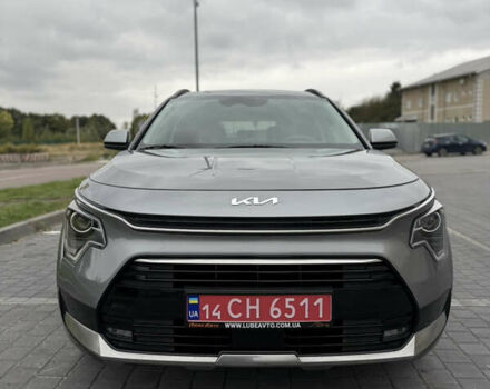 Сірий Кіа Niro, об'ємом двигуна 1.58 л та пробігом 52 тис. км за 23700 $, фото 1 на Automoto.ua