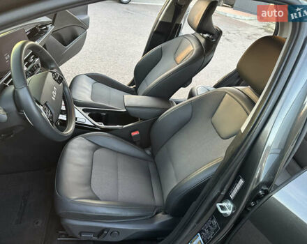 Серый Киа Niro, объемом двигателя 0 л и пробегом 80 тыс. км за 23750 $, фото 58 на Automoto.ua