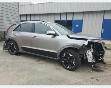 Серый Киа Niro, объемом двигателя 0 л и пробегом 46 тыс. км за 13500 $, фото 7 на Automoto.ua