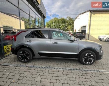 Серый Киа Niro, объемом двигателя 0 л и пробегом 40 тыс. км за 22900 $, фото 7 на Automoto.ua