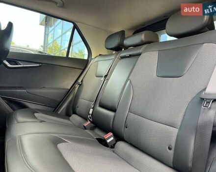 Серый Киа Niro, объемом двигателя 0 л и пробегом 40 тыс. км за 22900 $, фото 8 на Automoto.ua