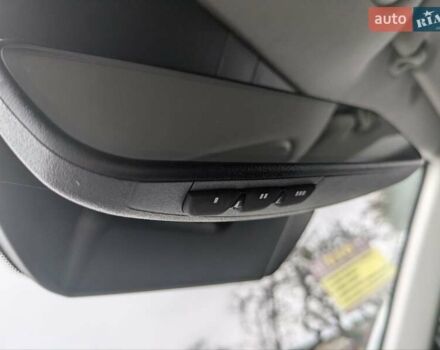 Серый Киа Niro, объемом двигателя 0 л и пробегом 29 тыс. км за 25900 $, фото 23 на Automoto.ua