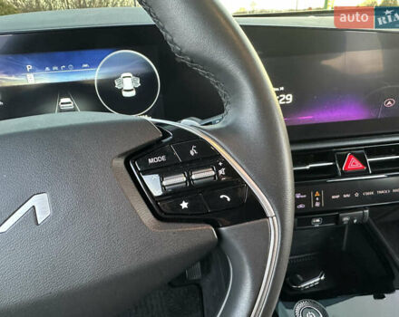Серый Киа Niro, объемом двигателя 0 л и пробегом 80 тыс. км за 23750 $, фото 67 на Automoto.ua