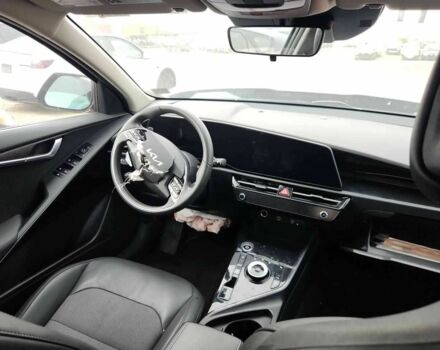 Сірий Кіа Niro, об'ємом двигуна 0 л та пробігом 59 тис. км за 10700 $, фото 10 на Automoto.ua