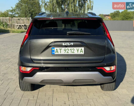 Киа Niro 2024 в Калуше на Automoto.ua Серый Киа Niro, объемом двигателя 0 л и пробегом 26 тыс. км за 23800 $, фото 3 на Automoto.ua