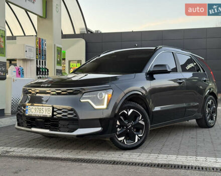 Серый Киа Niro, объемом двигателя 0 л и пробегом 80 тыс. км за 23750 $, фото 36 на Automoto.ua