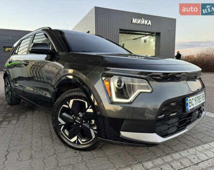 Серый Киа Niro, объемом двигателя 0 л и пробегом 80 тыс. км за 23750 $, фото 44 на Automoto.ua
