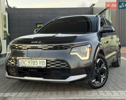 Серый Киа Niro, объемом двигателя 0 л и пробегом 80 тыс. км за 23750 $, фото 35 на Automoto.ua