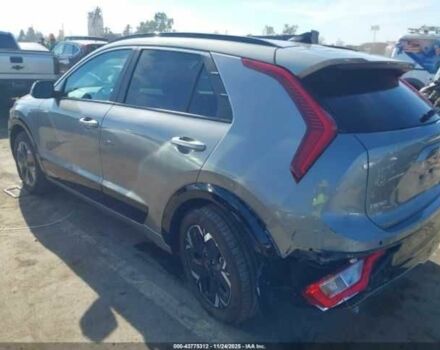 Сірий Кіа Niro, об'ємом двигуна 0 л та пробігом 1 тис. км за 9000 $, фото 2 на Automoto.ua