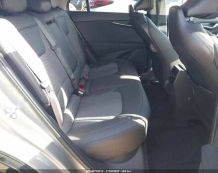 Сірий Кіа Niro, об'ємом двигуна 0 л та пробігом 1 тис. км за 9000 $, фото 7 на Automoto.ua