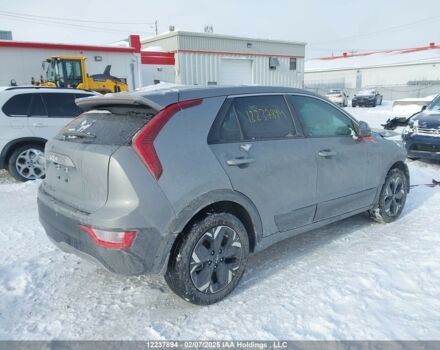 Серый Киа Niro, объемом двигателя 0 л и пробегом 2 тыс. км за 13800 $, фото 5 на Automoto.ua
