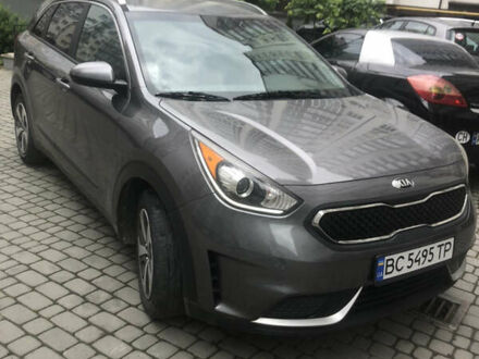 Киа Niro 2016 в Тернополе на Automoto.ua Серый Киа Niro, объемом двигателя 1.58 л и пробегом 150 тыс. км за 13900 $, фото 1 на Automoto.ua