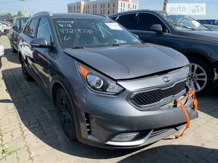 Сірий Кіа Niro, об'ємом двигуна 1.6 л та пробігом 162 тис. км за 10900 $, фото 1 на Automoto.ua