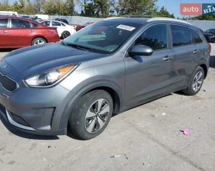 Серый Киа Niro, объемом двигателя 1.58 л и пробегом 170 тыс. км за 2300 $, фото 1 на Automoto.ua