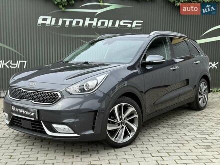 Серый Киа Niro, объемом двигателя 1.58 л и пробегом 111 тыс. км за 18500 $, фото 1 на Automoto.ua
