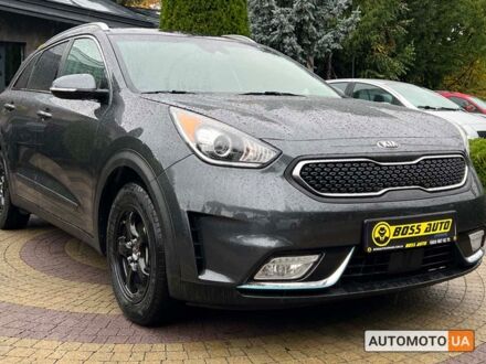 Киа Niro 2018 в Львове на Automoto.ua Серый Киа Niro, объемом двигателя 1.6 л и пробегом 77 тыс. км за 19500 $, фото 1 на Automoto.ua