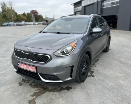 Сірий Кіа Niro, об'ємом двигуна 1.6 л та пробігом 206 тис. км за 14200 $, фото 1 на Automoto.ua