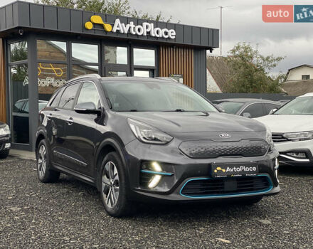 Сірий Кіа Niro, об'ємом двигуна 0 л та пробігом 154 тис. км за 18300 $, фото 1 на Automoto.ua