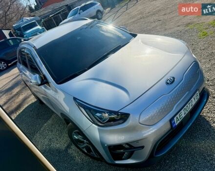 Серый Киа Niro, объемом двигателя 0 л и пробегом 130 тыс. км за 17900 $, фото 1 на Automoto.ua