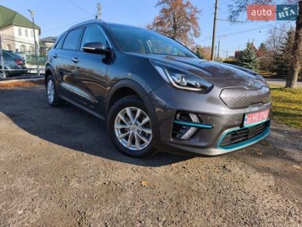 Сірий Кіа Niro, об'ємом двигуна 0 л та пробігом 154 тис. км за 18000 $, фото 1 на Automoto.ua