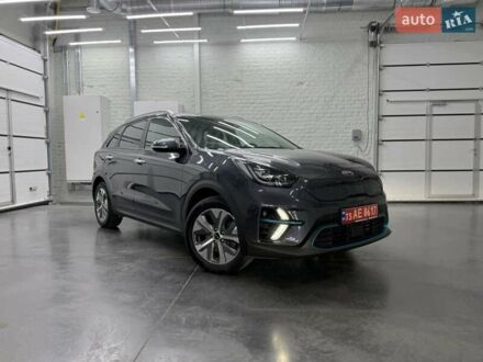 Серый Киа Niro, объемом двигателя 0 л и пробегом 128 тыс. км за 18871 $, фото 1 на Automoto.ua