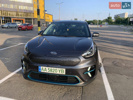 Киа Niro 2019 в Киеве на Automoto.ua Серый Киа Niro, объемом двигателя 0 л и пробегом 58 тыс. км за 19400 $, фото 1 на Automoto.ua