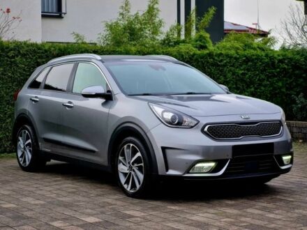 Киа Niro 2019 в Сумах на Automoto.ua Серый Киа Niro, объемом двигателя 1.6 л и пробегом 50 тыс. км за 13200 $, фото 1 на Automoto.ua