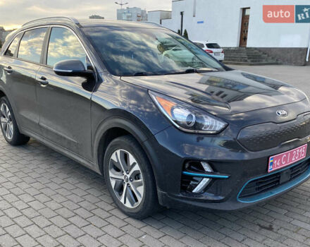 Сірий Кіа Niro, об'ємом двигуна 0 л та пробігом 295 тис. км за 15700 $, фото 1 на Automoto.ua