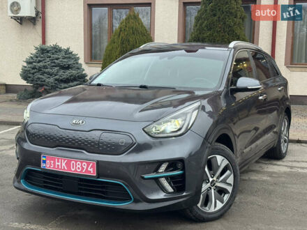 Серый Киа Niro, объемом двигателя 0 л и пробегом 148 тыс. км за 16950 $, фото 1 на Automoto.ua
